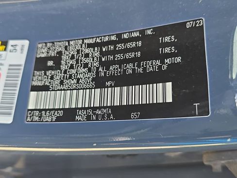 Used 2024 Toyota Grand Highlander AWD image 38