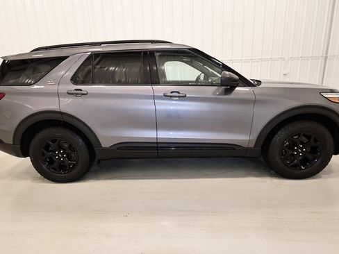 Certified 2022 Ford Explorer Timberline image 2
