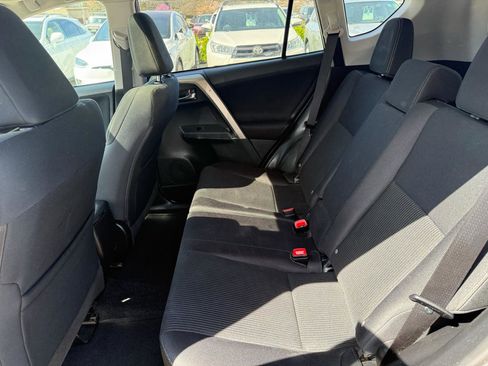 Used 2015 Toyota RAV4 XLE image 14