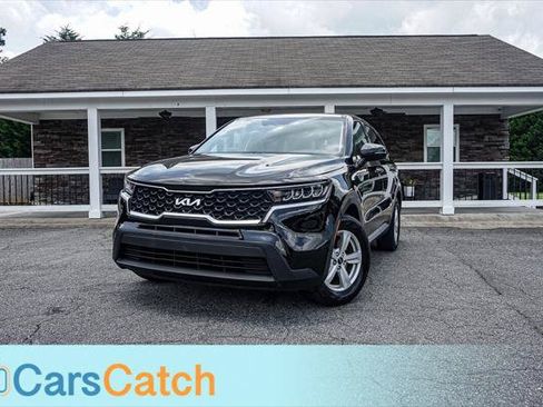 Used 2023 Kia Sorento LX FWD image 1