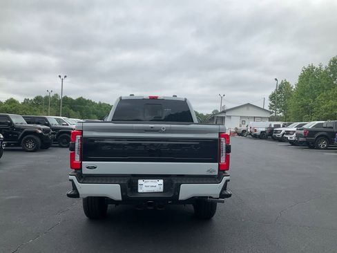 New 2026 Ford F250 Platinum AWD/4WD image 6