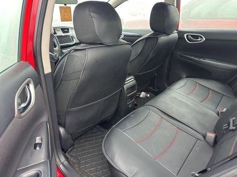 Used 2019 Nissan Sentra SR image 7