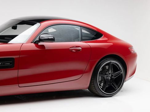 Used 2017 Mercedes-Benz AMG GT Coupe image 29