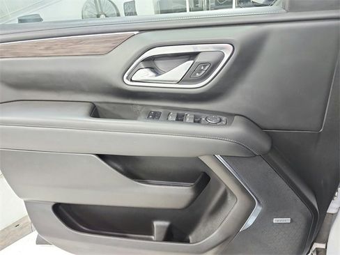 Used 2021 Chevrolet Tahoe LT image 34