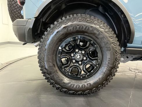 Used 2021 Ford Bronco First Edition image 10