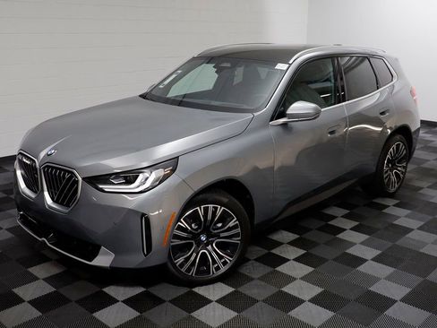 New 2026 BMW X3 xDrive30 w/ Premium Package AWD/4WD image 2