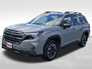 Used 2025 Subaru Forester Premium AWD/4WD video 3