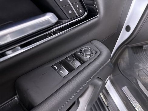 New 2026 GMC Yukon Denali w/ Sun & Power Step Package RWD image 24