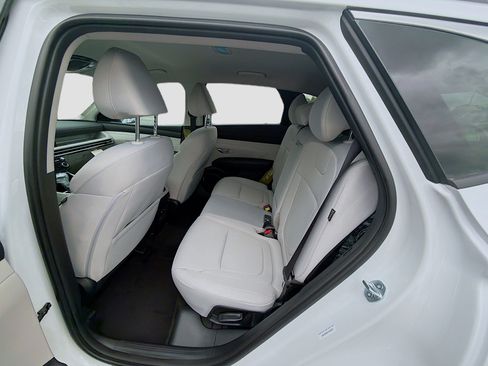 New 2026 Hyundai Tucson SEL FWD image 18