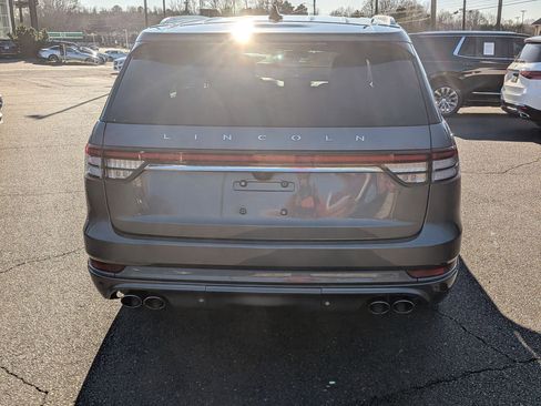 Used 2021 Lincoln Aviator Reserve w/ Equipment Group 208A image 4