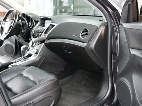 Used 2016 Chevrolet Cruze LT FWD image 31