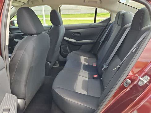 Used 2024 Nissan Sentra SV FWD image 16