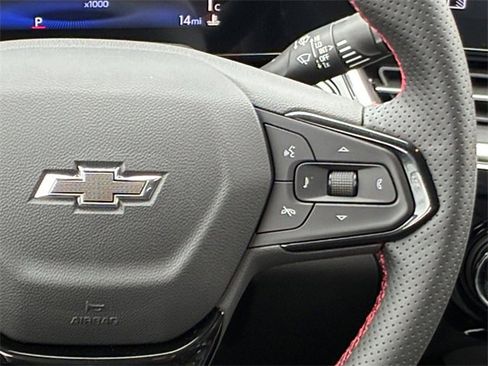 New 2026 Chevrolet Trax RS w/ Sunroof Package image 23