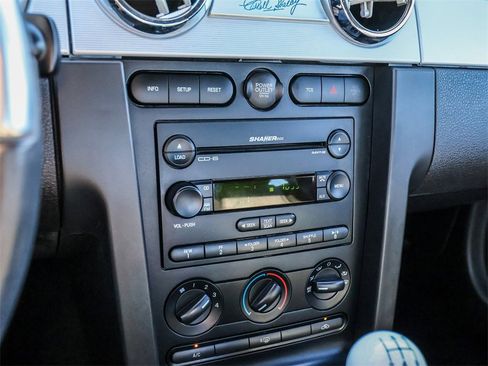 Used 2007 Ford Mustang GT Premium image 31