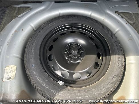 Used 2006 Volkswagen Jetta TDI image 12