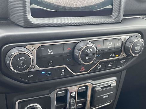 Used 2023 Jeep Wrangler Unlimited Rubicon 4xe w/ Safety Group image 4