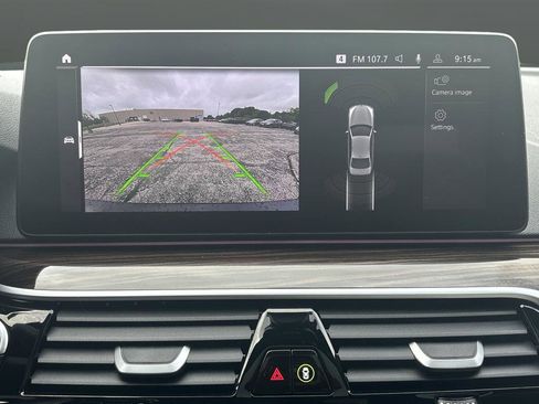 Used 2023 BMW 530i xDrive 530i xDrive w/ Premium Package image 11