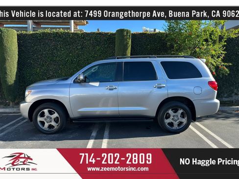Used 2012 Toyota Sequoia SR5 w/ Sport Appearance Pkg AWD/4WD image 10