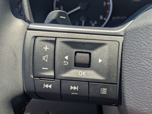 Used 2026 Nissan Rogue SV AWD/4WD image 17