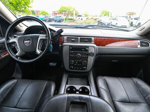 Used 2013 GMC Sierra 2500 SLT w/ SLT Convenience Package AWD/4WD image 29