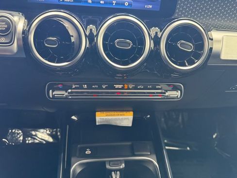 Certified 2026 Mercedes-Benz GLB 250 image 39