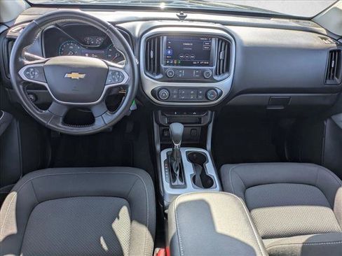 Used 2022 Chevrolet Colorado LT image 17