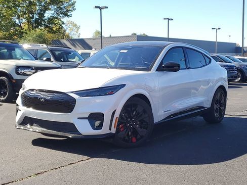 New 2025 Ford Mustang Mach-E GT image 1