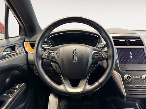 Used 2016 Lincoln MKC Reserve w/ Lincoln MKC Climate Package AWD/4WD image 10