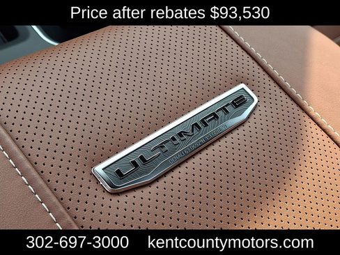 New 2026 GMC Sierra 2500 Denali Ultimate w/ LPO, Black Badging Package image 21