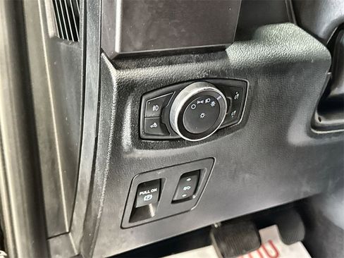 Used 2020 Ford F150 XLT w/ Equipment Group 302A Luxury image 16