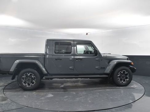 New 2026 Jeep Gladiator Sport image 11