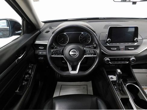 Used 2023 Nissan Altima 2.5 SR image 42