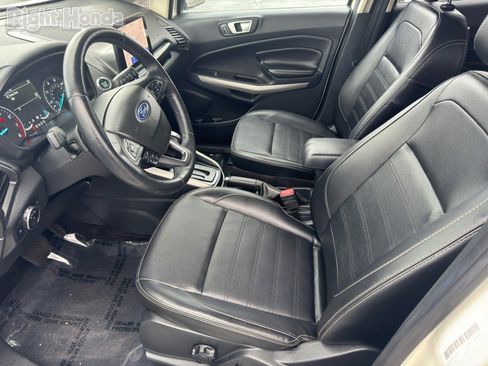 Used 2021 Ford EcoSport Titanium image 16