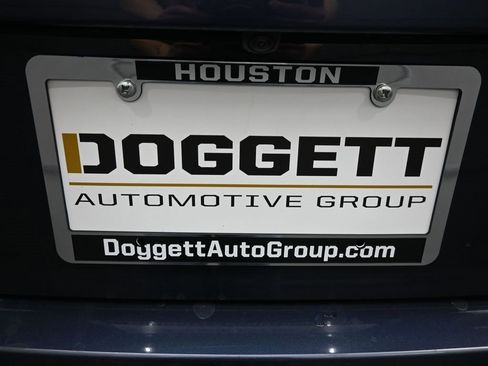 Used 2026 Toyota Camry Hybrid image 2