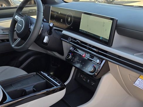 New 2026 Hyundai Tucson Limited image 7