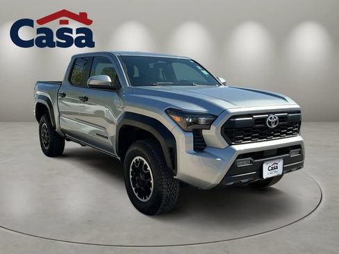 Used 2024 Toyota Tacoma TRD Off-Road AWD/4WD image 8