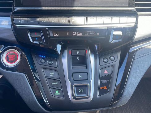 Used 2026 Honda Odyssey Elite image 27