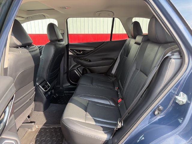 Used 2024 Subaru Outback Touring XT AWD/4WD image 42