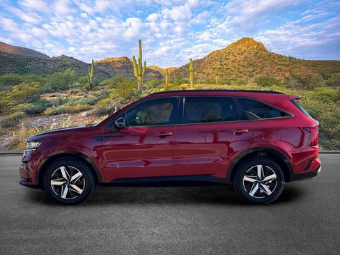 Certified 2023 Kia Sorento S w/ Panoramic Sunroof Package FWD image 8