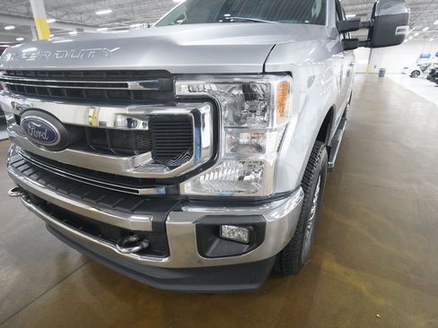 Used 2021 Ford F350 XLT w/ XLT Premium Package image 22
