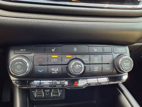 Used 2021 Dodge Durango GT RWD image 9