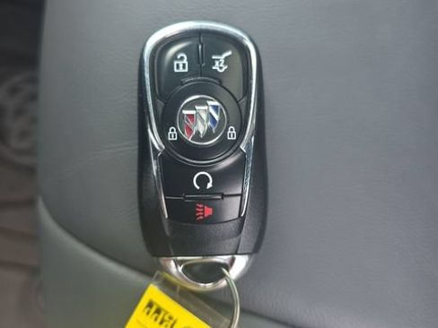 Used 2023 Buick Enclave Essence w/ Experience Buick Package FWD image 22