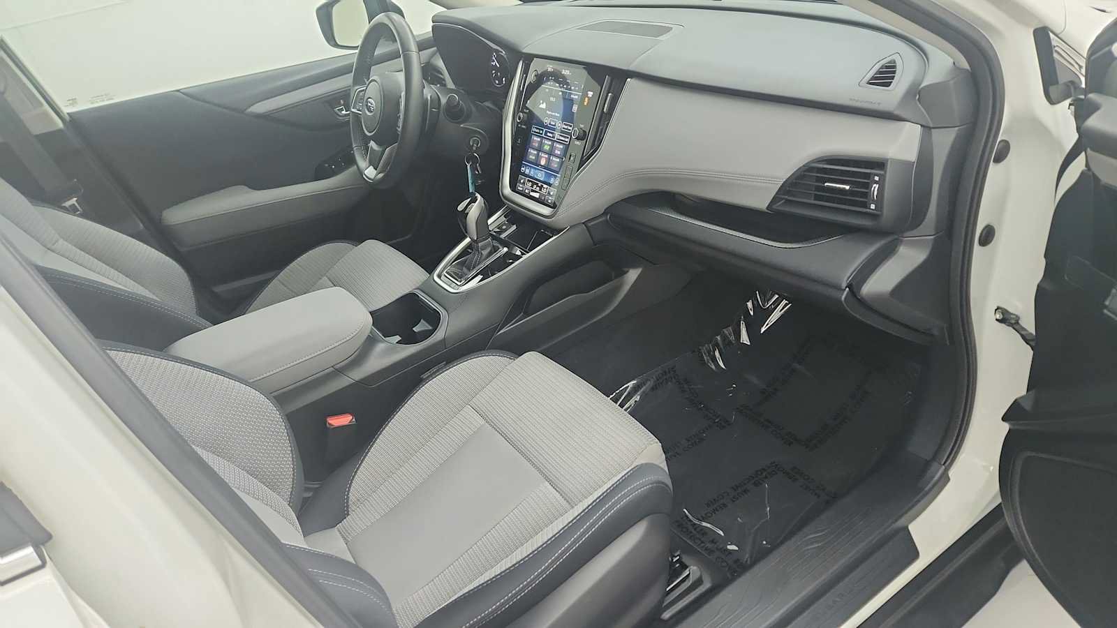 Certified 2025 Subaru Outback Premium AWD/4WD image 26