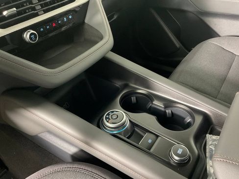 New 2026 Ford Explorer Active AWD/4WD image 20