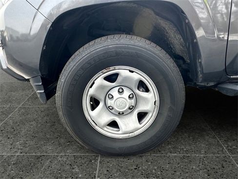 Used 2021 Toyota Tacoma SR image 14