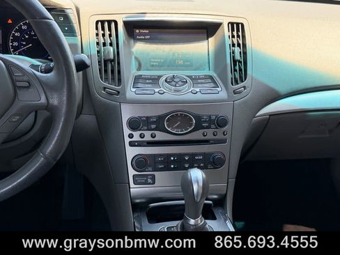 Used 2013 INFINITI G37 Journey w/ Premium Pkg RWD image 16