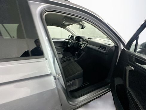 Used 2024 Volkswagen Tiguan S image 30