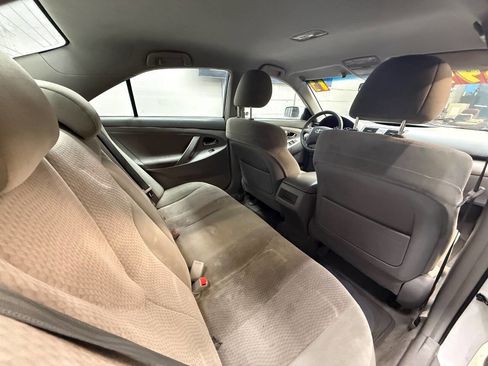 Used 2011 Toyota Camry LE w/ LE Extra-Value Pkg image 12