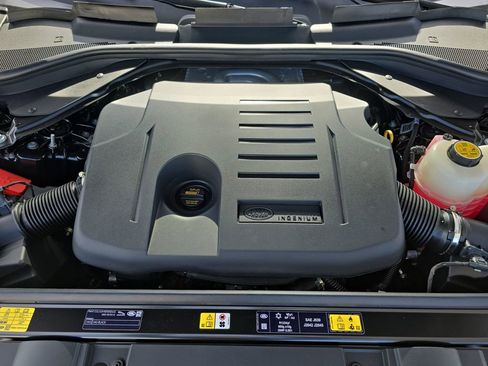 New 2026 Land Rover Range Rover Sport Dynamic SE image 32