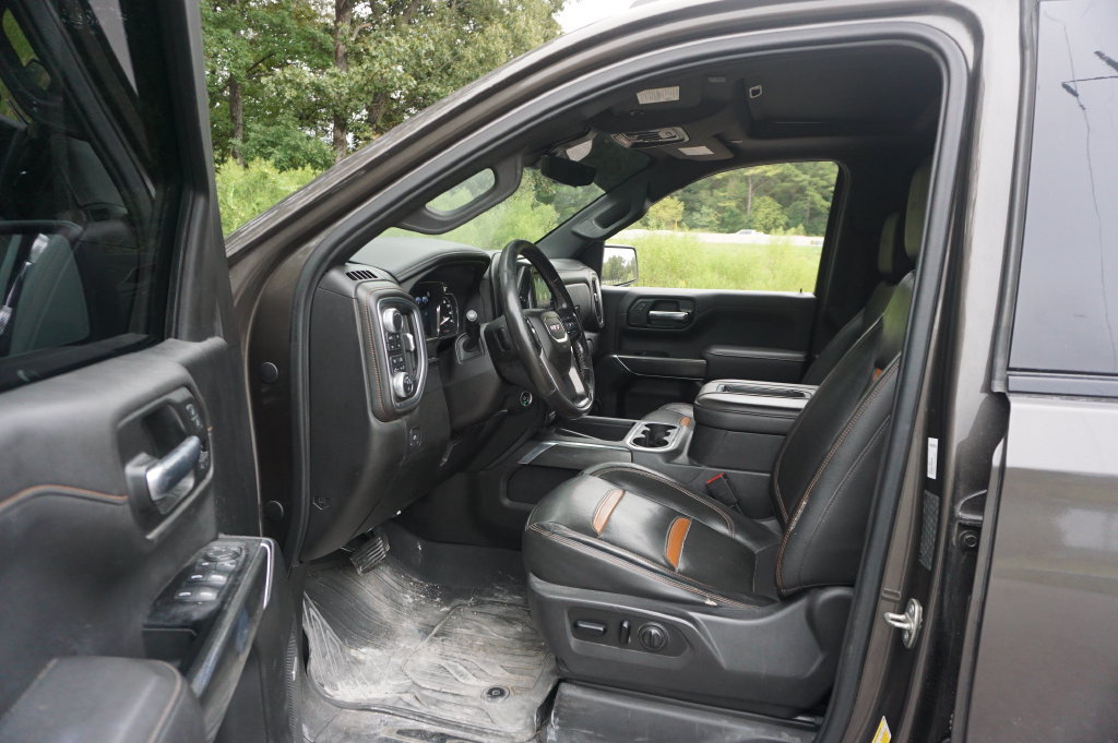 Used 2019 GMC Sierra 1500 AT4 w/ AT4 Premium Package AWD/4WD image 2